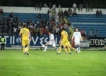 Lupii galbeni au revenit acasa