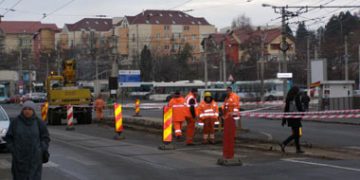 In sfarsit face si Badescu un lucru bun: Reabilitare line tramvai POR 2007-2013