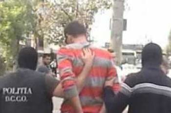 Un traficant si consumator de droguri urmarit general descoperit la Floresti