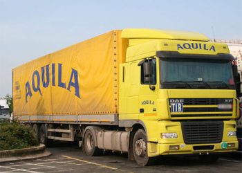 Vrei salariile? Termina cu mersul la presa. Acesta este raspunsul primit de unul dintre soferii Aquila