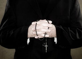 Sotia preotului din Potigrafu …a declarat RAZBOI!