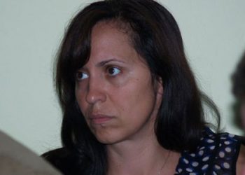 Desi instanta a decis suspendarea majorari taxelor la Ploiesti, Simona Dolniceanu incaseaza taxele majorate. Cine raspunde la final?