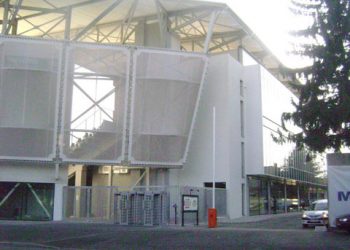 Socoteala de acasa nu se potriveste cu cea de pe…stadion. Donald de la SGU le-a cam “stricat” ploile celor de la SC John Evans SRL