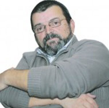 Altphel// MGM(ateucă) – zăvodul din lanţ – rîde ca proasta-n târg