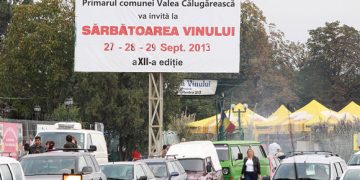 Sarbatoarea vinului la Valea Calugareasca incepe pe 27 septembrie si tine trei zile, ca-n povesti