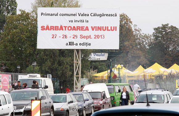 Sarbatoarea vinului la Valea Calugareasca incepe pe 27 septembrie si tine trei zile, ca-n povesti