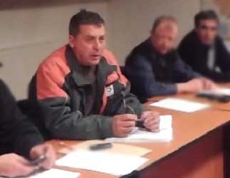 Valea Doftanei//Consilierul PP DD Oceanu Daniel Vasile trage cu dintii de functie, desi partidul nu-l mai vrea