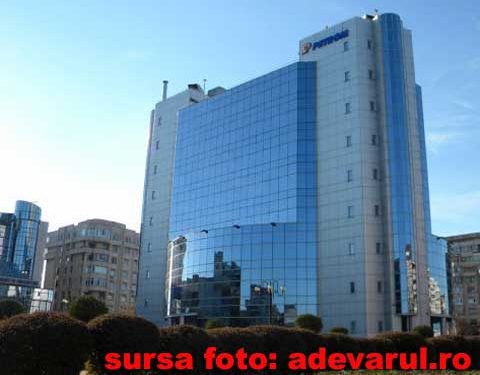 Badescu e pe punctul de a comite o infractiune de fals