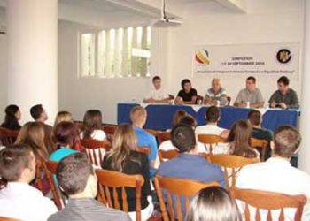 19 februarie// Liga Studenților Basarabeni din Ploiești continuă implicarea în europenizarea mentalului autorităților locale din Republica Moldova