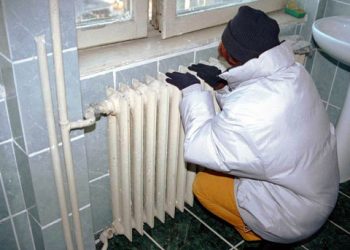 De astazi s-a oprit furnizarea de caldura in apartamente. Platim mai putin intretinerea