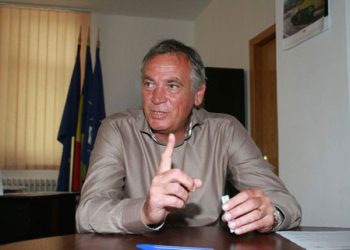 Florin Diaconu, comisarul sef al Garzii nationale de Mediu e o gluma de om. Nu e in stare sa dea raspuns la Legea 544, nici dupa sase luni