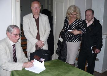 Eveniment editorial la Ploieşti-  “Destinaţii esenţiale”, de Nicolae Dumitrescu