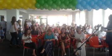 Daca  vreti sa se dezvolte armonios, inscrieti-va copiii la Scoala de vara “Ploiestiul in culori”. Veti intelege dupa cursuri, de ce