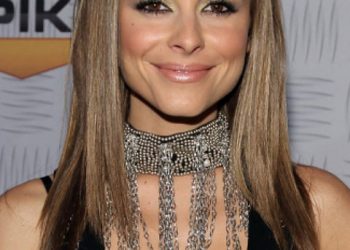 Fiica lui Vladimir Putin a fugit de la domiciliul său din Olanda