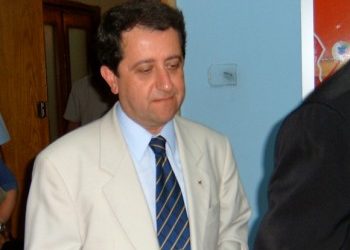 Viceprimarul Iulian Teodorescu, o rusine pentru Ploiesti. A blocat proiectul privind gestionarea situatiei cainilor comunitari