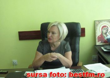 Bucov// Unde nu poate Prospectiuni SA si OMV Petrom, se baga Rodica Paraschiv. Cerem demisia prefectului judetului Prahova