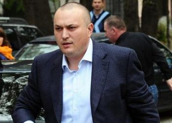 Demisia din functia de primar a fost o alegere gresita. Nu l-a scapat de arestul preventiv pe Iulian Badescu