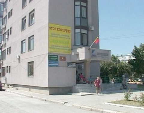 CJ Prahova// Peste 100 de persoane isi vor lua prima transa din sporul castigat in instanta. Sa vedem cand vor fi acordate urmatoarele doua
