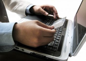 Deschiderea pieței de plăți online pentru reducerea comisioanelor și a fraudelor