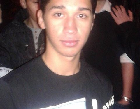 La Ploiesti, maturii invata de la adolescenti despre solidaritate. Multumesc Alex Nita pentru ca la 18 ani ai tai ne-ai organizat
