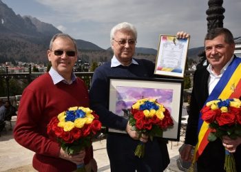 DUMITRU PRUNARIU ȘI IURI BATURIN AU ANIVERSAT, LA BUȘTENI, 55 DE ANI DE LA PRIMUL ZBOR AL UNUI PĂMÂNTEAN ÎN SPAȚIUL COSMIC