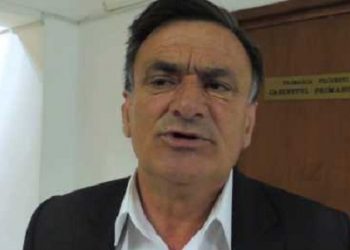 Atentie// Daca am ceva de spus, spun eu. Interzic candidatilor sa imi puna vorbe in gura