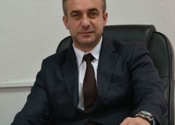 Atentie, Cezar Stoichiciu: iata solutiile pentru ca echipa feminina de handbal sa traiasca. Si sa nu te mai lovesti de Nicoleta Craciunoiu cand ceri bani de la buget