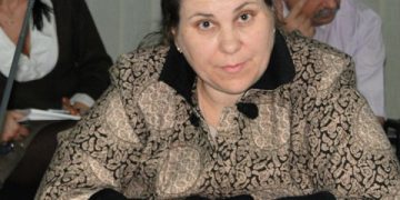 DEMISIA//Nicoleta Craciunoiu are 15 zile la dispozitie sa aleaga una dintre functii, conform Legii 188/1999