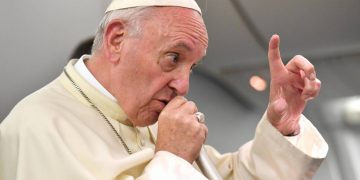 Papa Francisc atentioneaza omenirea sa se opreasca din rautate