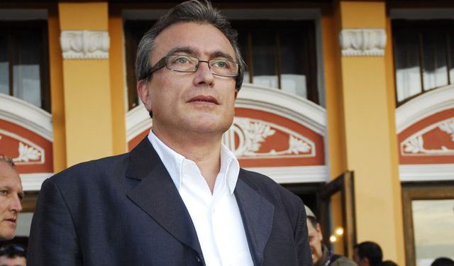 Melescanu a schimbat consulul de la Bologna printr-o nota de fundamentare de toata jena