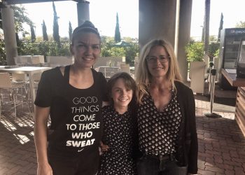 Actrita Elisabeth Shue a facut o poza cu Simona Halep