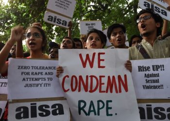 India introduce pedeapsa cu moartea pentru violatorii copiilor până în 12 ani