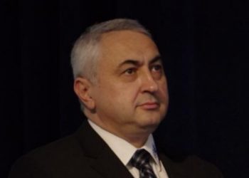 Toti bugetarii isi primesc salariile inainte de Paste, numai cei din Educatie, nu