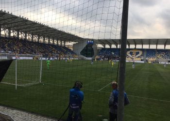 Fotbalul e pentru spectatori