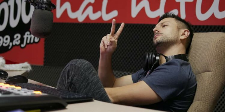 M.A. Popa, realizator emisiuni Radio Prahova: “E misto să faci lumea sa zambeasca cand iti asculta tâmpeniile…”