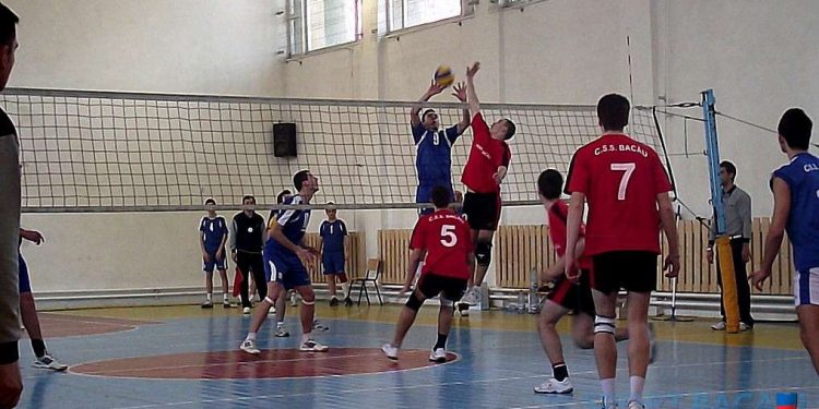Volei cadeti// Echipa CNMV a castigat meciul cu CSS Bacau. Felicitari!