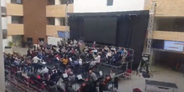 Concert simfonic la Palatul de Justitie din Ploiesti? Asta da solidaritate a magistratilor cu grevistii grefieri