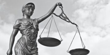 ADOR combate corupția în justiție și depune plângere penală împotriva CSM, Inspecției Judiciare și Ministerului Finanțelor care au blocat recuperarea a peste 300 de milioane de euro plătiți de stat pentru greșelile magistraților