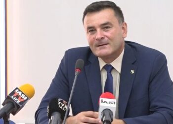 D-ul Costel Gitlan, seful IPJ Iasi ne-a raspuns la petitia din 15 martie cu un limbaj de lemn, care nu priveste solicitarea noastra. Vom reveni, d-le chestor