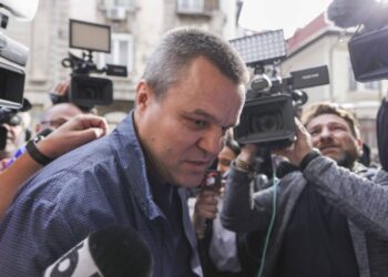 Senatorul Eugen Pîrvulescu și directorul ORNISS, vizați în ancheta DNA privind mită și acces ilegal la informații clasificate. Vezi cum se atribuie legal certificatul ORNISS