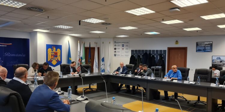 Târgul de Crăciun de la Ploiești pare a fi un parteneriat controversat, care a stârnit nemulțumirile micilor intreprinzători locali