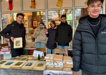 14-15 decembrie 2024// “File cu Aroma Sărbătorilor” – Elevii din ElePrenor te invită la târgul lor de cărți și antreprenoriat