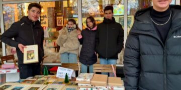 14-15 decembrie 2024// “File cu Aroma Sărbătorilor” – Elevii din ElePrenor te invită la târgul lor de cărți și antreprenoriat