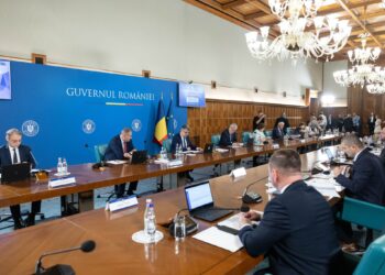 Austeritatea și statul de drept în cazul ordonanței trenuleț. O comparație între practicile Guvernului Ciolacu și cele din Franța și Germania