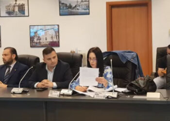 Colaps financiar, dar cu salarii dublate. Organigrama TCE Ploiești a trecut, în ciuda controverselor