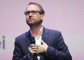 Un german la vârf în România. Dominic Fritz – activist civic, politician sau agent de influență?