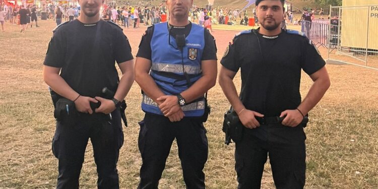 Inspectoratul de Jandarmi Județean Prahova alături de cetățeni în minivacanța de Sfânta Maria