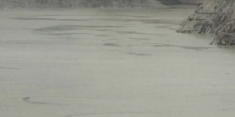 Criza de la Paltinu// Cum a lăsat statul 120.000 de oameni fără apă, deși știa că sistemul era vulnerabil(partea I)