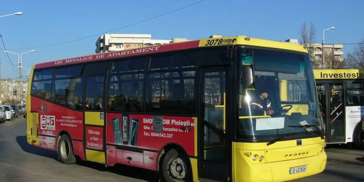 Autobuzele TCE au transportat deținuți la muncă pentru Primăria Ploiești. Răspunsul oficial confirmă operațiunea și ridică suspiciuni grave de ilegalitate
