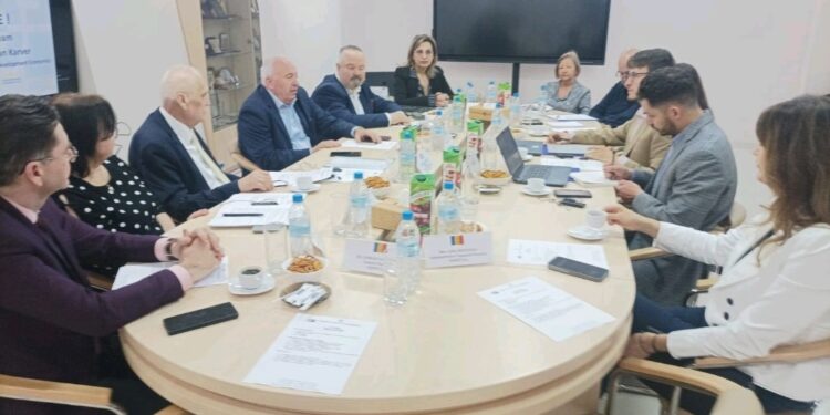 Intalnire de lucru la CCI Prahova, cu reprezentantii din Washington DC  ai Bancii Mondiale   